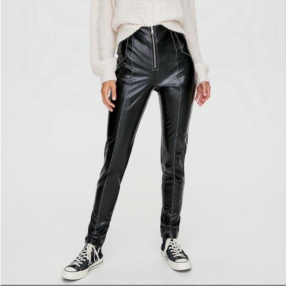 Aritzia Sunday Best Tessy Pants Contrast Stitch Patent High Waist Size 6